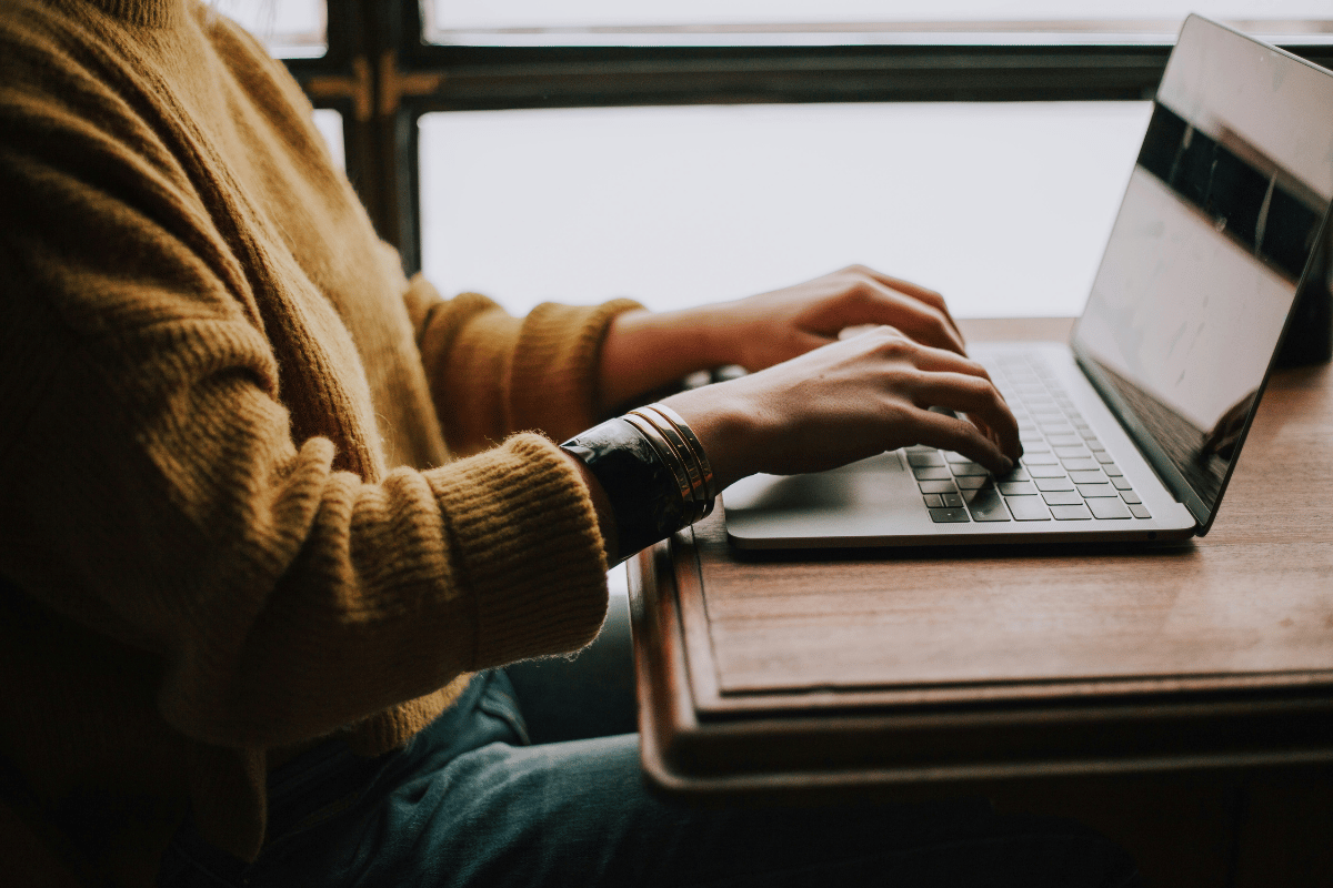 Forearm Tightness Explained for Desk Workers and Everyday Users